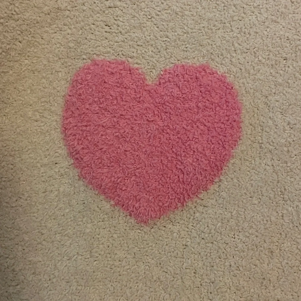 Cozy Pink Heart Sweater - Picture 8 of 9